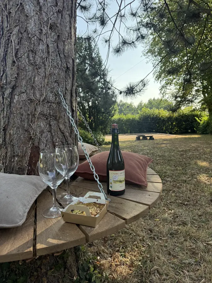 Apéritif sous les pins